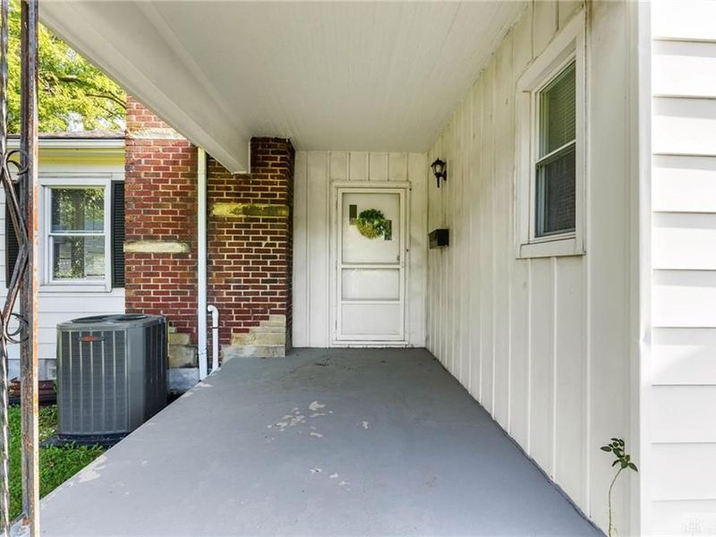 813 E Dorothy Lane, Kettering, OH 45419 Photo 3