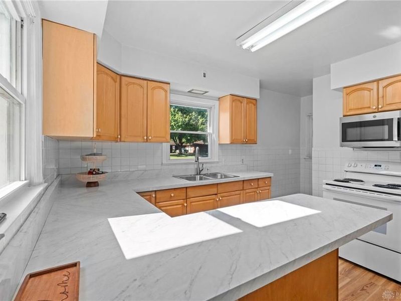 813 E Dorothy Lane, Kettering, OH 45419 Photo 8