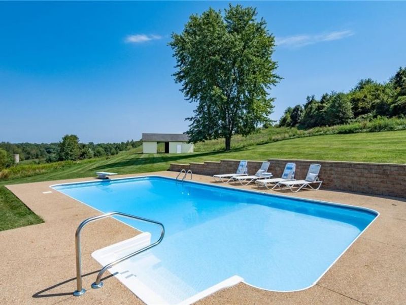 1480 Sunflower Road, New Concord, OH 43762 Photo 5