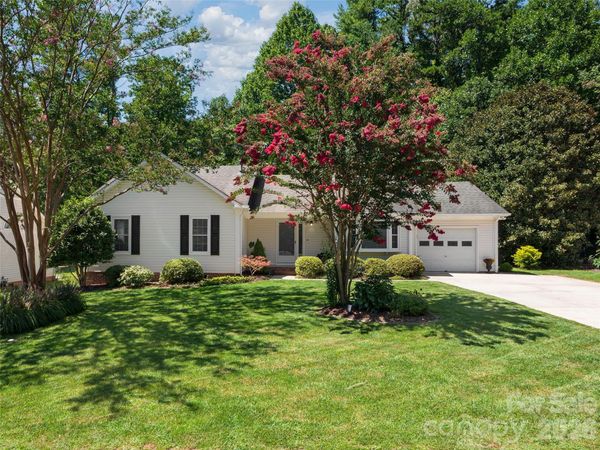 22 Southchase Drive , Fletcher, NC 28732