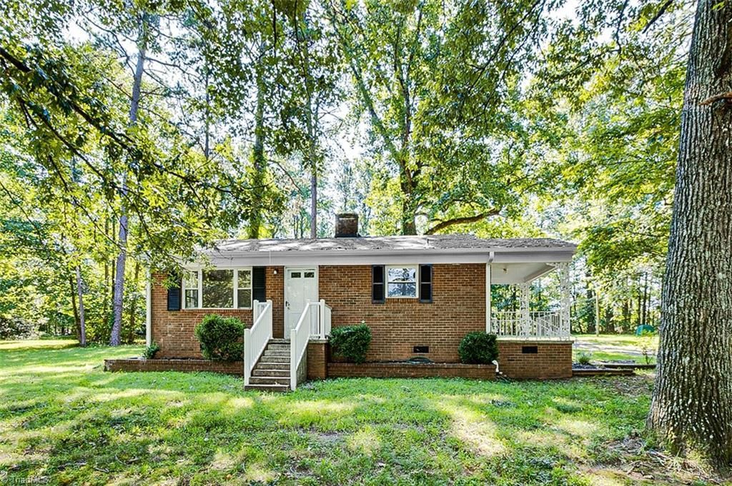 3120 Nc Highway 62 E, Liberty, NC 27298 Main Photo