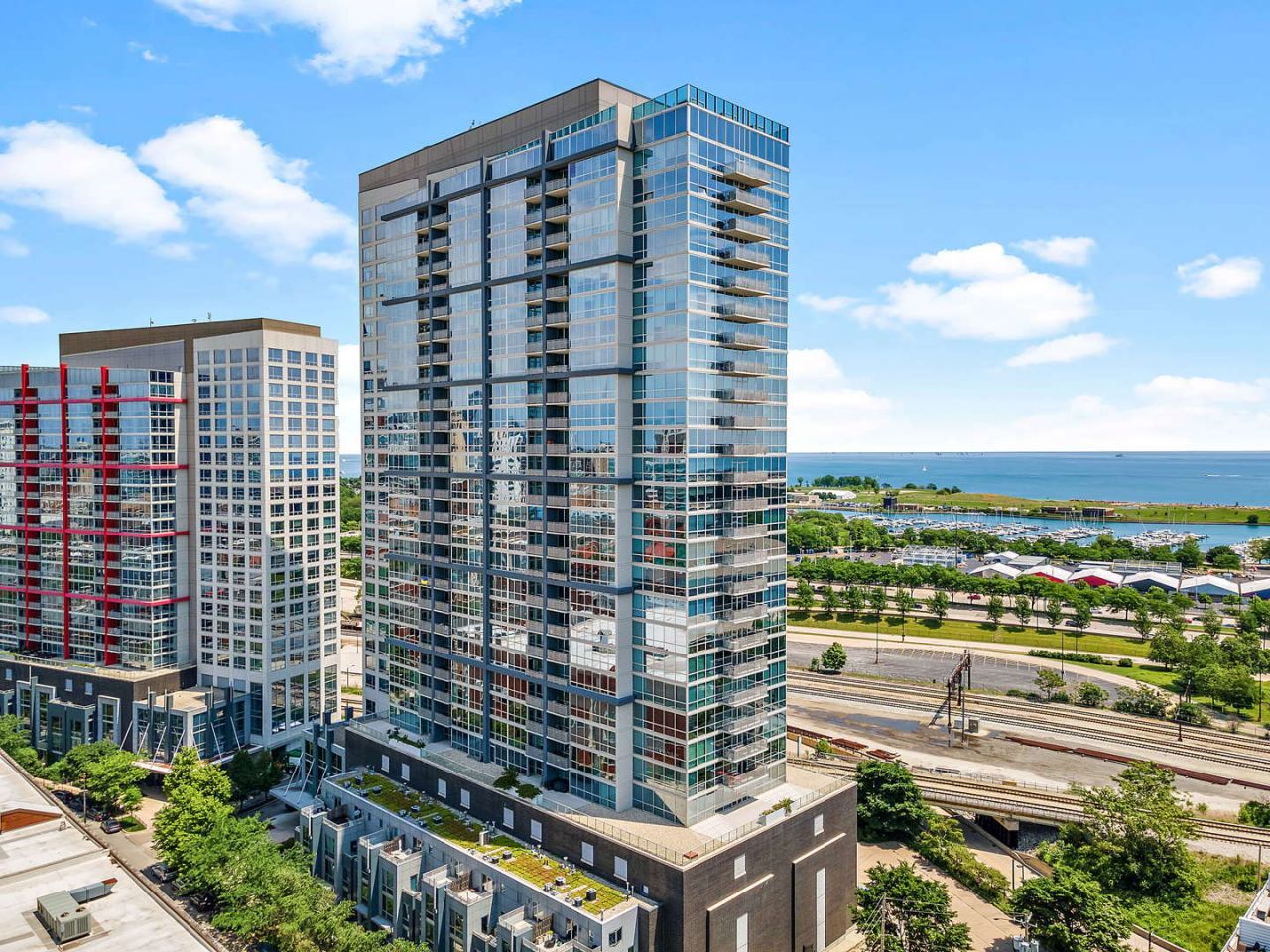 1901 S Calumet Avenue , Unit 601, Chicago, IL 60616 Main Photo
