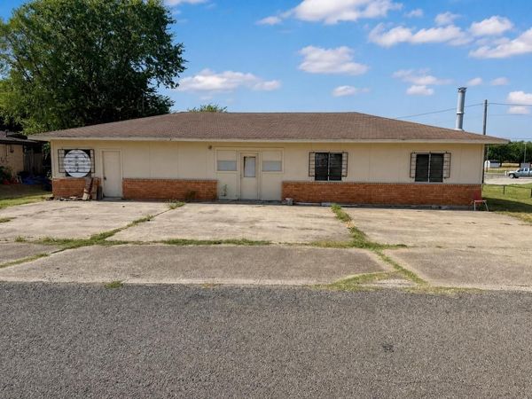 104 Gateway CIR , Gatesville, TX 76528