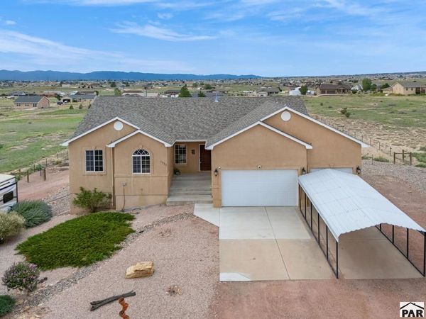 1373 Blue Lake Lane, Pueblo, CO 81007