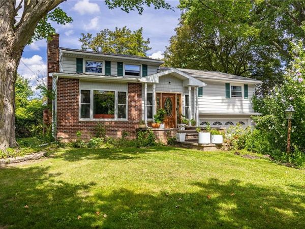 2104 Penfield Road , Penfield, NY 14526