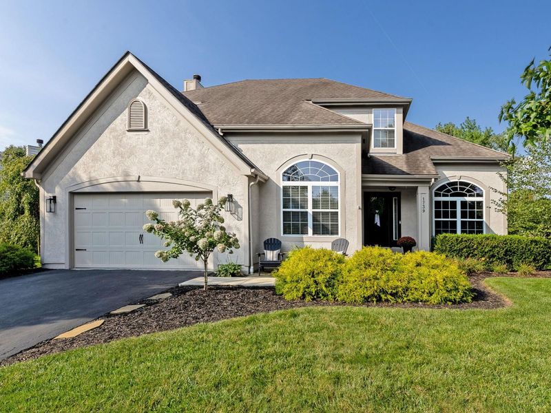 1739 Harrison Pond Drive, New Albany, OH 43054 Photo 1