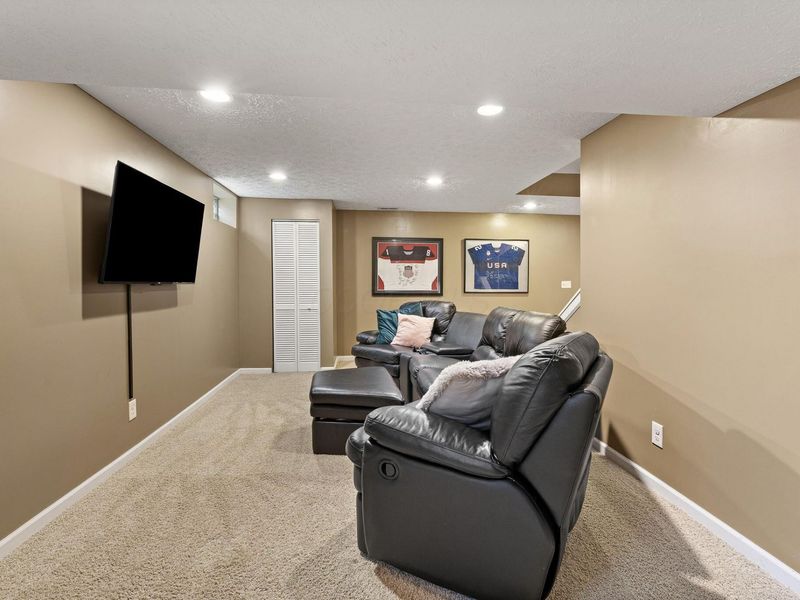 1739 Harrison Pond Drive, New Albany, OH 43054 Photo 41
