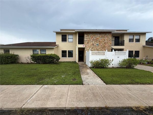 6301 58TH STREET N, Unit 302, PINELLAS PARK, FL 33781