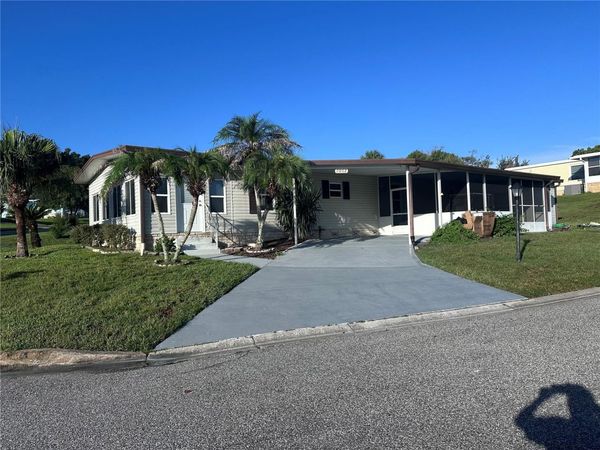 2002 LIVE OAK LANE , Unit 14, ZELLWOOD, FL 32798