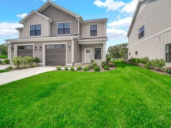 18 Moorebrooke Road , Michigan City, IN 46360