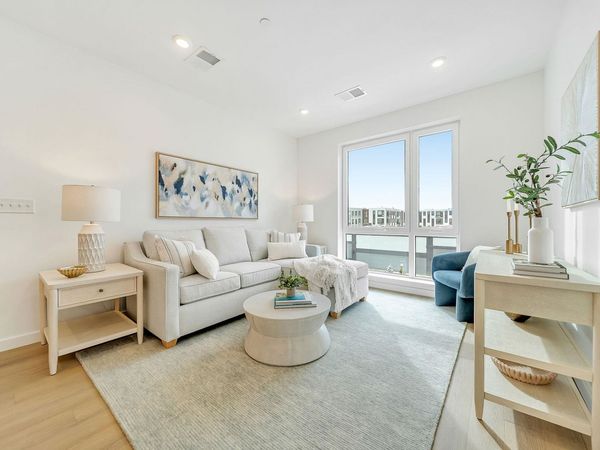 80 Constitution Avenue, Unit 227, Portsmouth, NH 03801