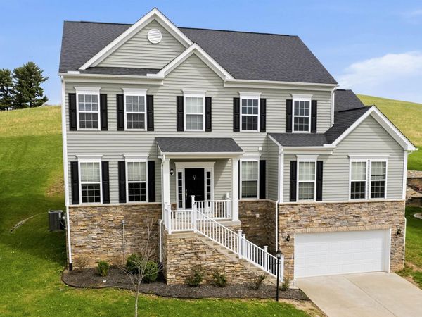 63 Kingston Drive, Bridgeport, WV 26330