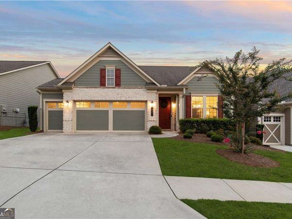 321 Cottonwood Circle, Peachtree City, GA 30269