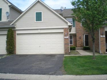 177 LEGACY PARK CIR , Dearborn Heights, Mi 48127