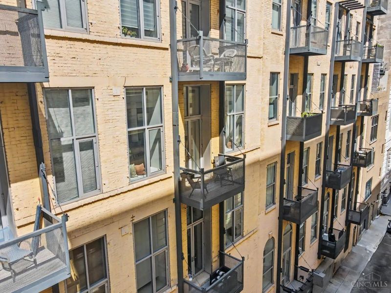 15 W Fourth Street, Unit 304, Cincinnati, OH 45202 Photo 25