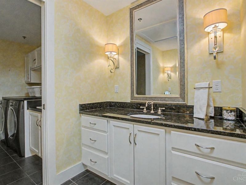 15 W Fourth Street, Unit 304, Cincinnati, OH 45202 Photo 31