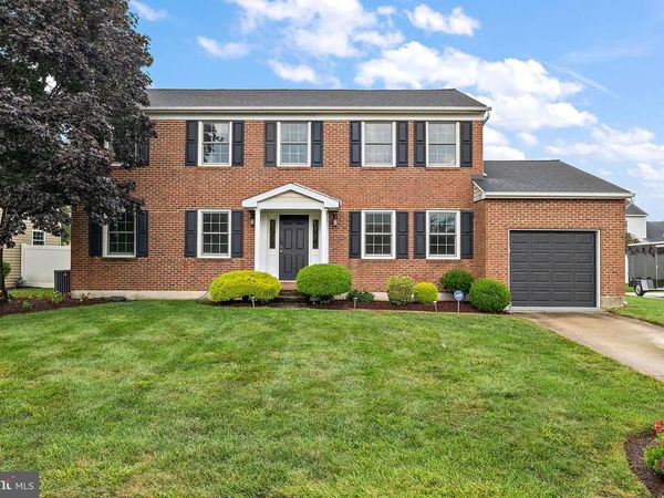 30 LOCHVIEW DRIVE, BEAR, DE 19701