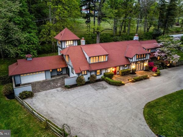 461 S ROBERTS ROAD , BRYN MAWR, PA 19010