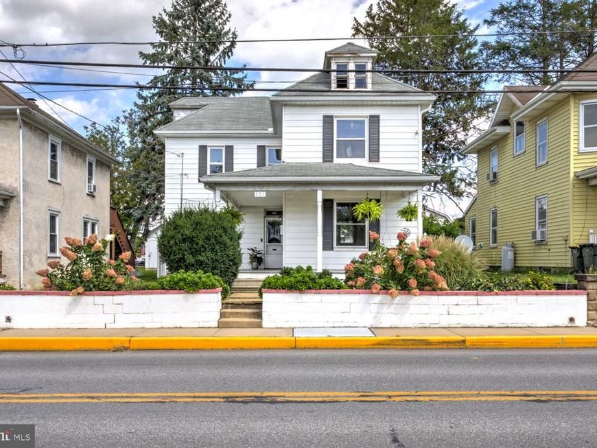 221 Brimmer Avenue, New Holland, PA 17557 Main Photo