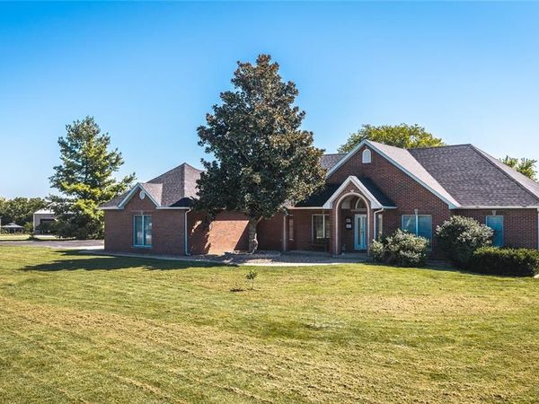 10050 Vintage Lane , Rolla, MO 65401