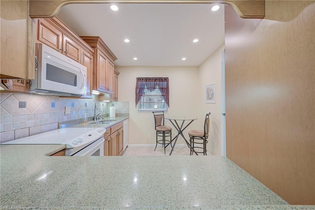 4940 Vincennes St, Unit 204, Cape Coral, FL 33904 Photo