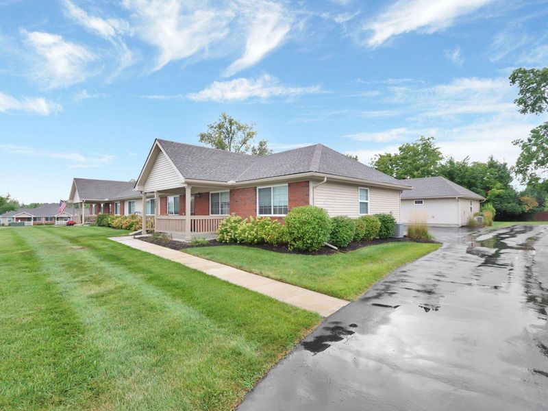 8423 Taylor Chase Drive, Reynoldsburg, OH 43068 Photo 1