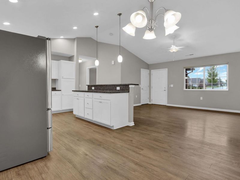 8423 Taylor Chase Drive, Reynoldsburg, OH 43068 Photo 10