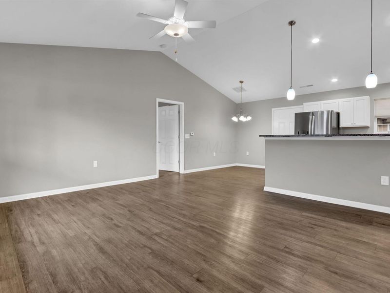 8423 Taylor Chase Drive, Reynoldsburg, OH 43068 Photo 7