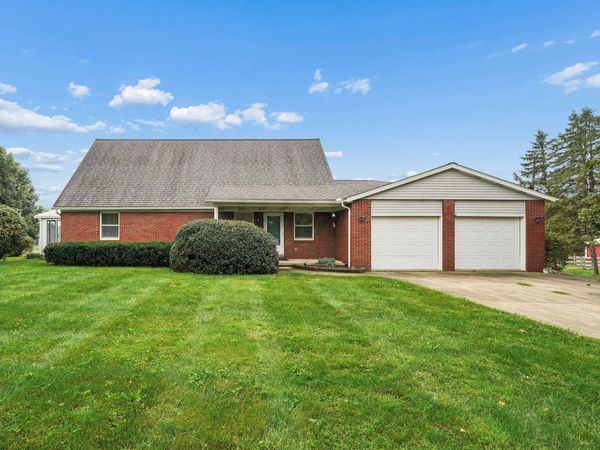 20470 New Gambier Road, Gambier, OH 43022