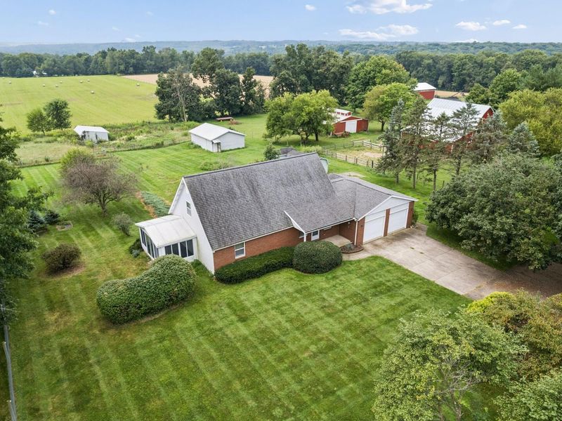 20470 New Gambier Road, Gambier, OH 43022 Photo 5