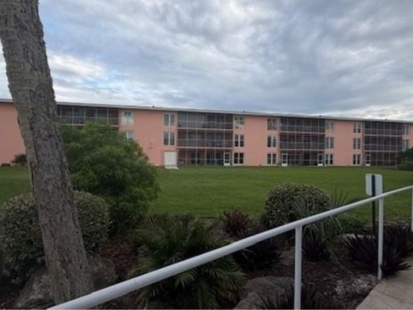 721 S Beach Street, Unit A110, Daytona Beach, FL 32114