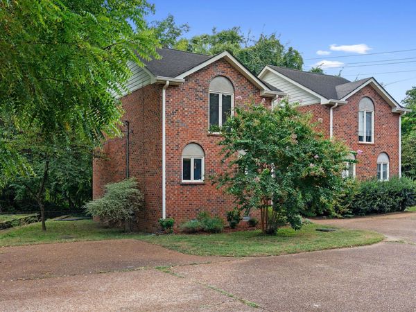 2834 Westwood Ave, Nashville, TN 37212