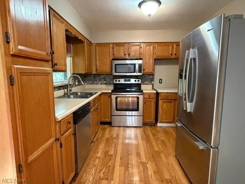 2191 Frostwood Drive, Youngstown, OH 44515 Photo 9