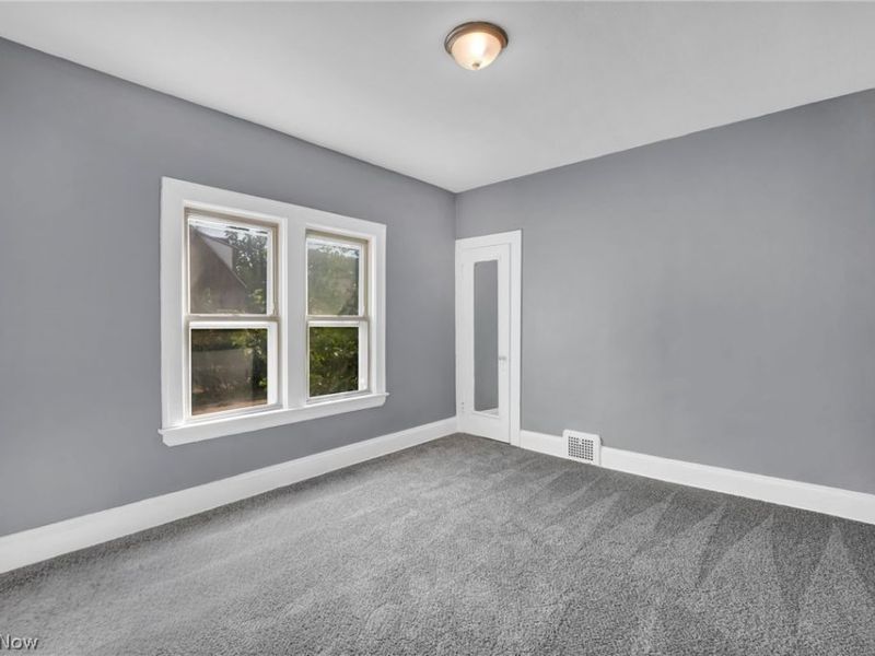 4879 E 97th Street, Garfield Heights, OH 44125 Photo 29