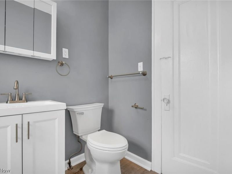 4879 E 97th Street, Garfield Heights, OH 44125 Photo 34