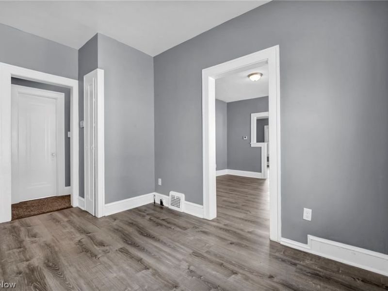 4879 E 97th Street, Garfield Heights, OH 44125 Photo 8