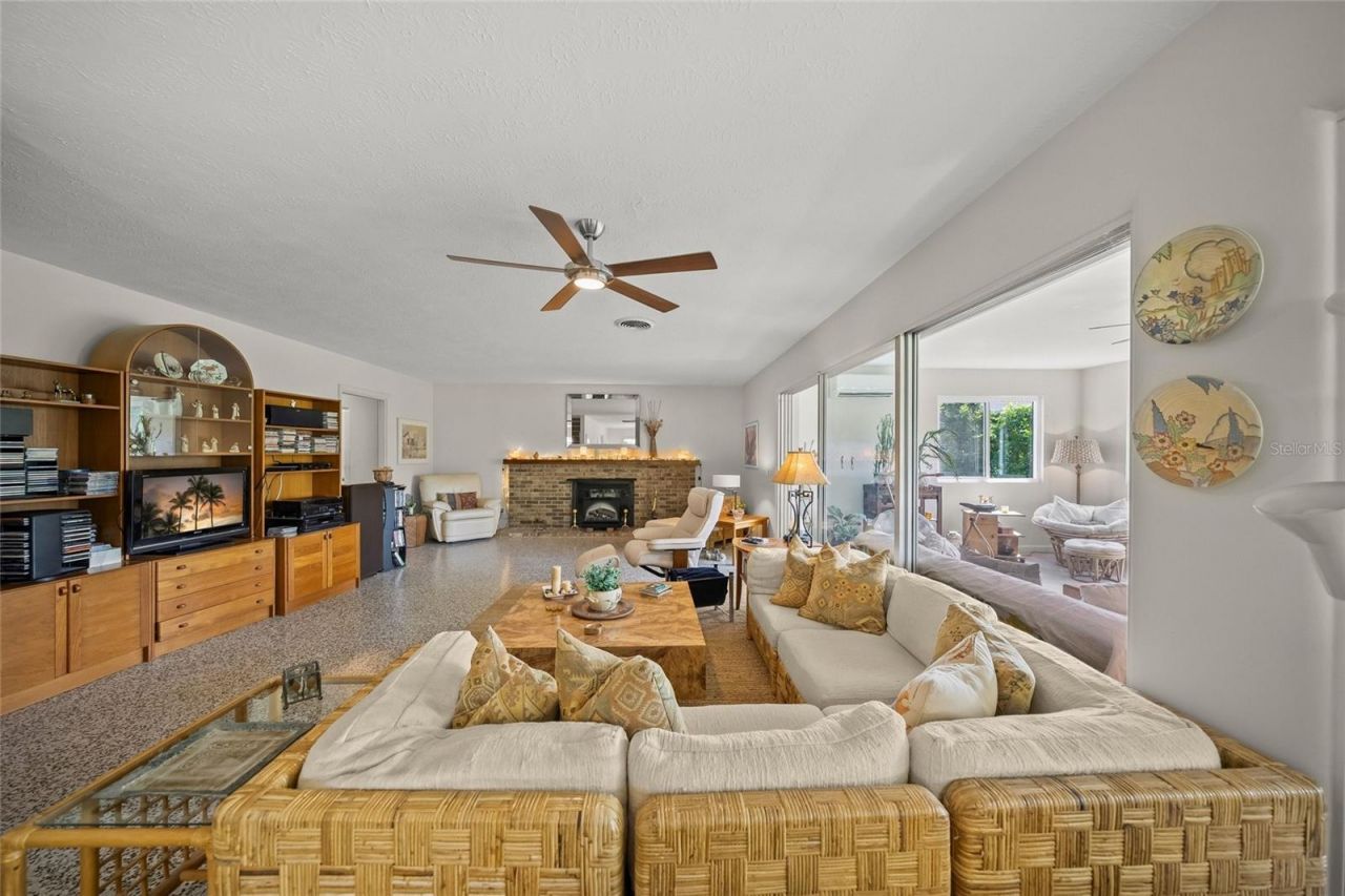 1820 Stanford Lane, Sarasota, FL 34231 Photo
