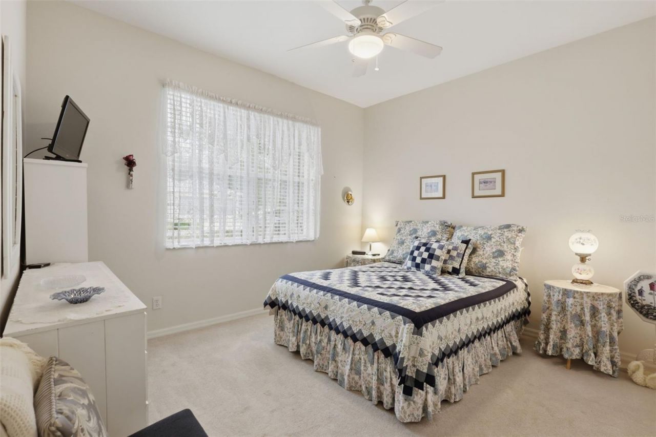 20743 Queen Alexandra Drive, Leesburg, FL 34748 Photo