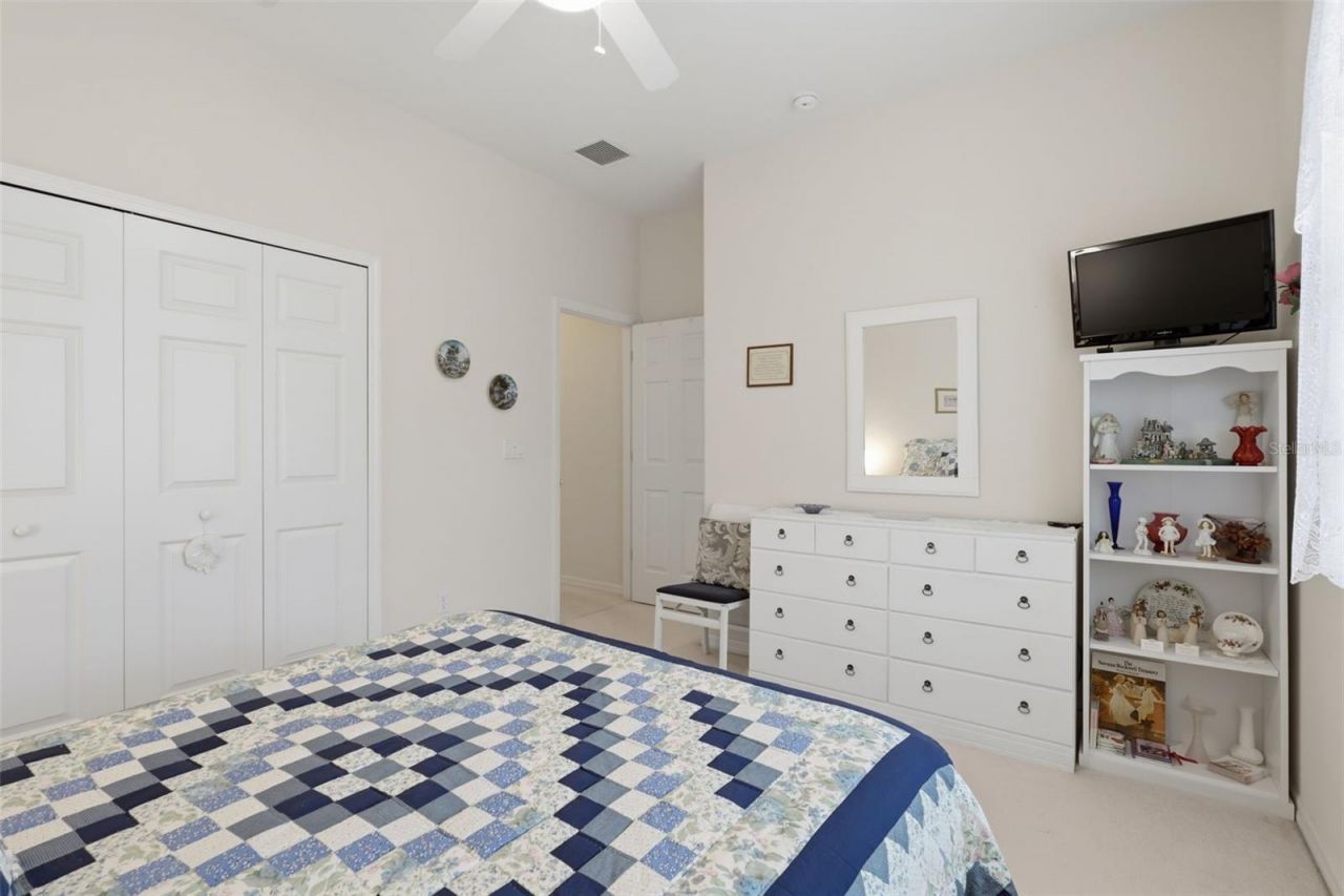 20743 Queen Alexandra Drive, Leesburg, FL 34748 Photo