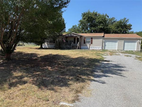 102 Castle Rock Lane, Shawnee, OK 74804