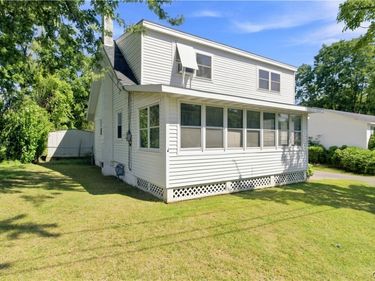 313 Chestnut Street, Oswego, NY 13126