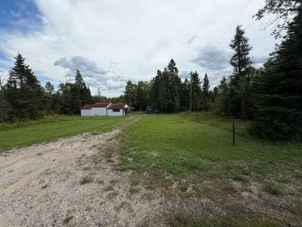 N6925 Mackinac TRL, Rudyard, MI 49780