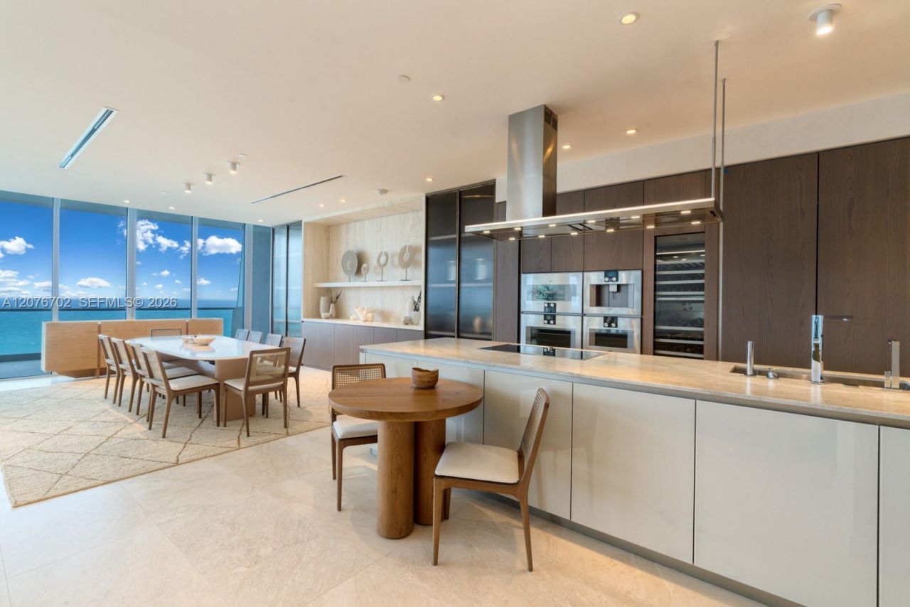 18501 Collins Ave , Unit 2301, Sunny Isles Beach, FL 33160 Photo