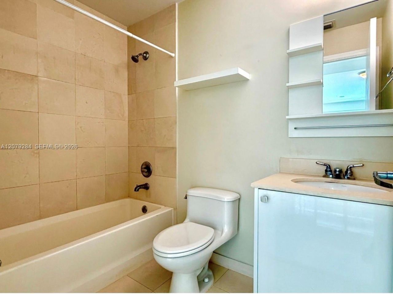 60 SW 13th St, Unit 1808, Miami, FL 33130 Photo