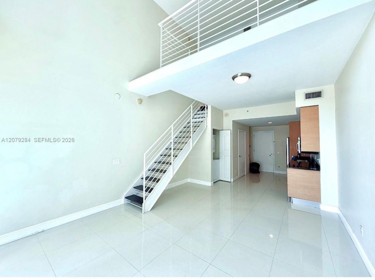 60 SW 13th St, Unit 1808, Miami, FL 33130 Photo