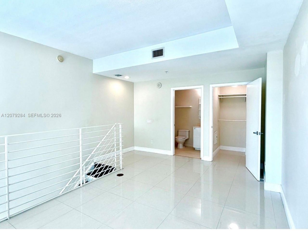 60 SW 13th St, Unit 1808, Miami, FL 33130 Photo