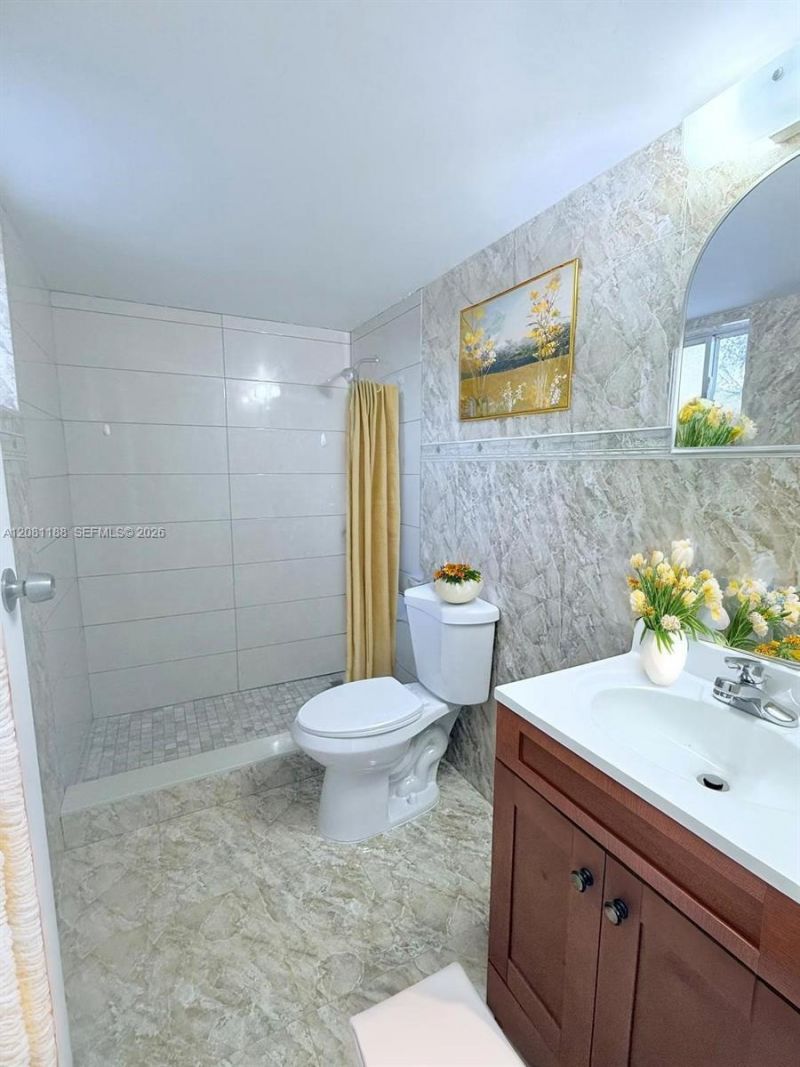 6801 W 36th Ave, Unit 102, Hialeah, FL 33018 Photo