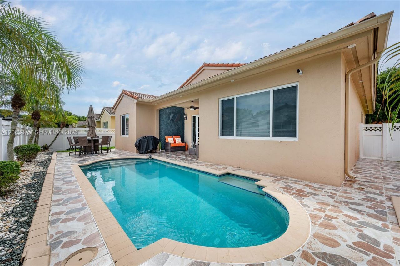 13149 SW 24th St, Miramar, FL 33027 Photo