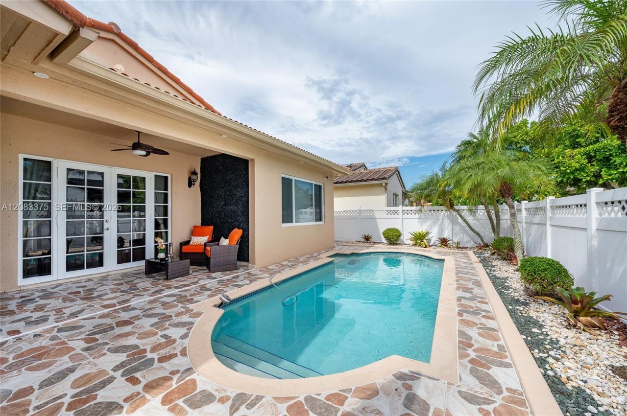 13149 SW 24th St, Miramar, FL 33027 Photo