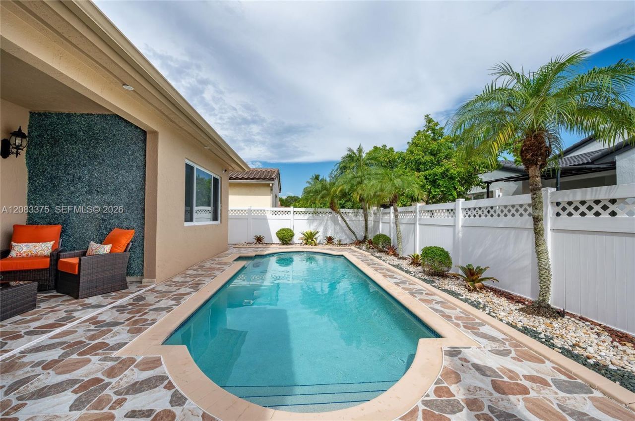 13149 SW 24th St, Miramar, FL 33027 Photo